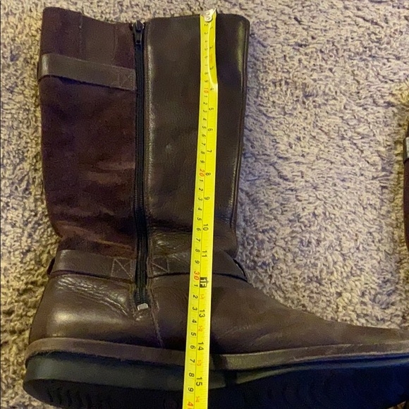 Clarks Calf High Side Zip Boots - Picture 6 of 6